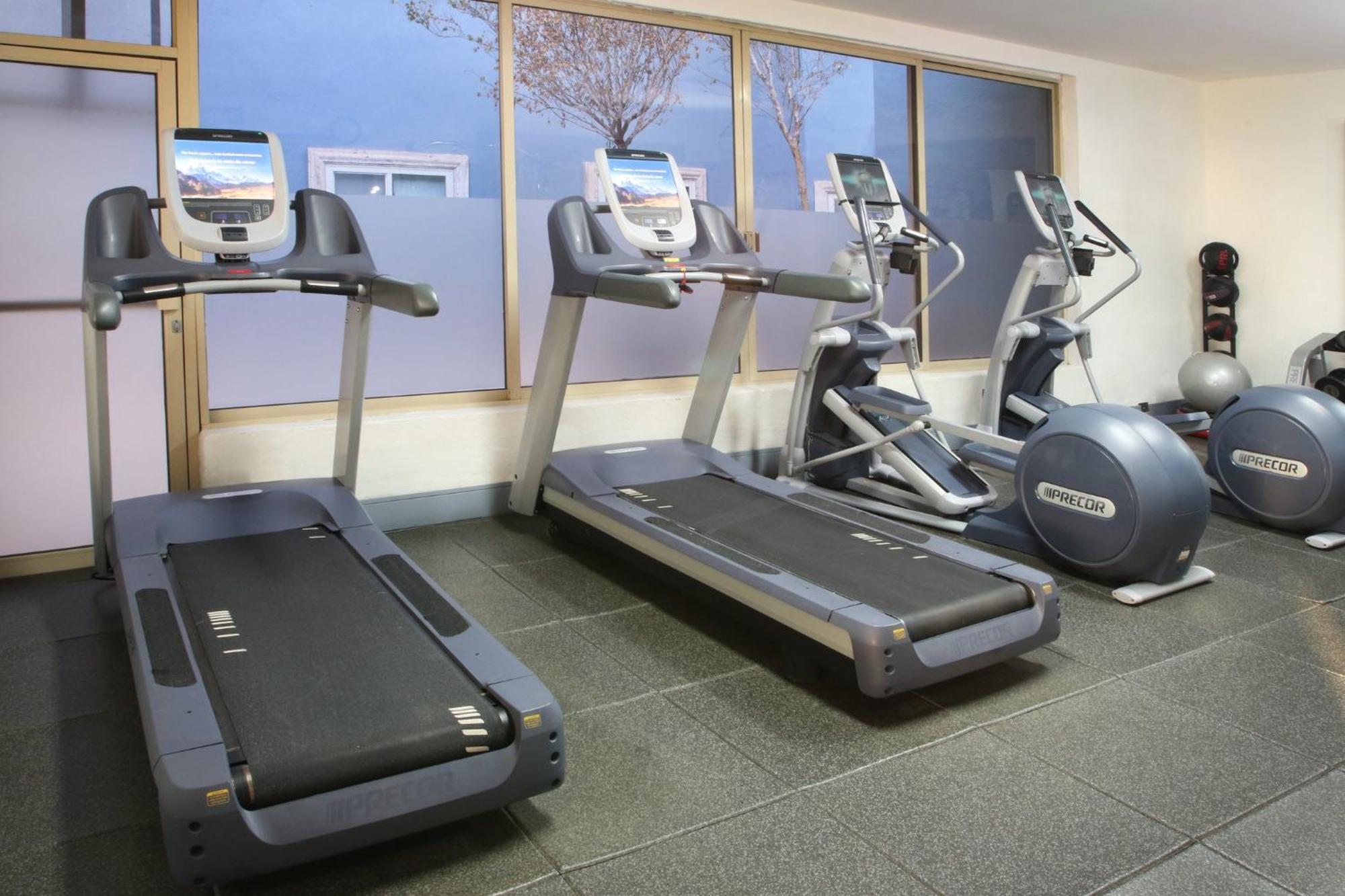 Voco Saltillo Suites By Ihg Экстерьер фото