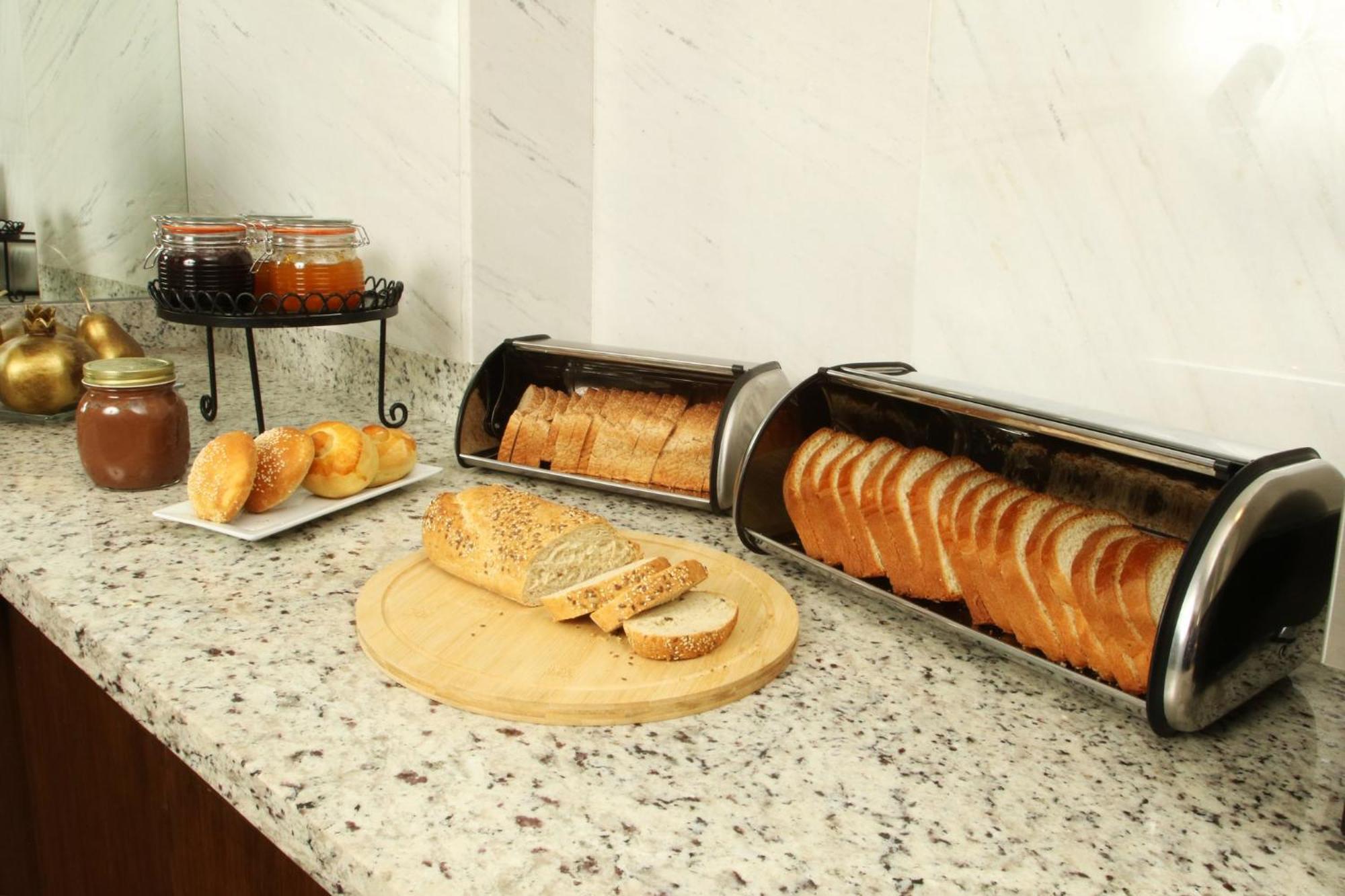 Voco Saltillo Suites By Ihg Экстерьер фото