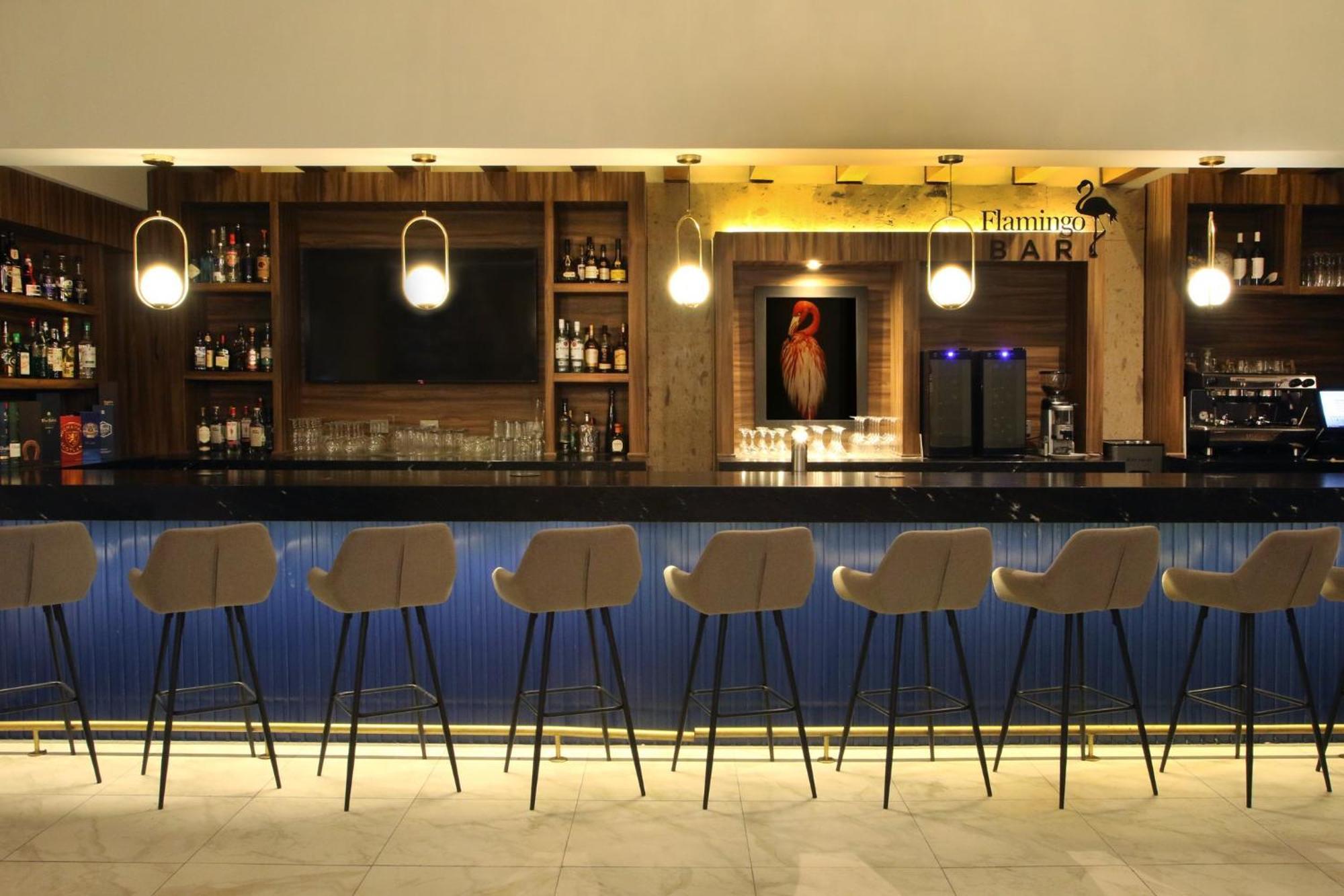 Voco Saltillo Suites By Ihg Экстерьер фото