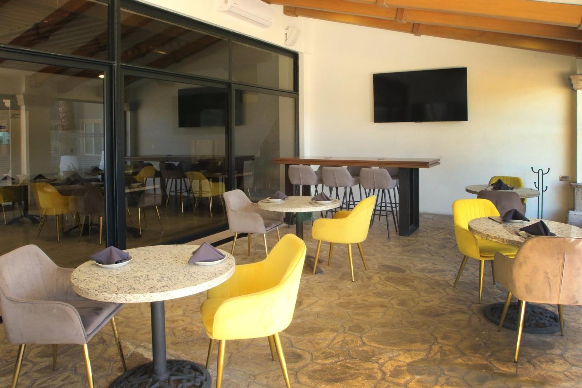 Voco Saltillo Suites By Ihg Экстерьер фото